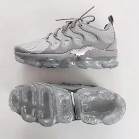 Chic Women's Summer Vulcanized Sneakers - Fashion-Forward Footwear for 2022