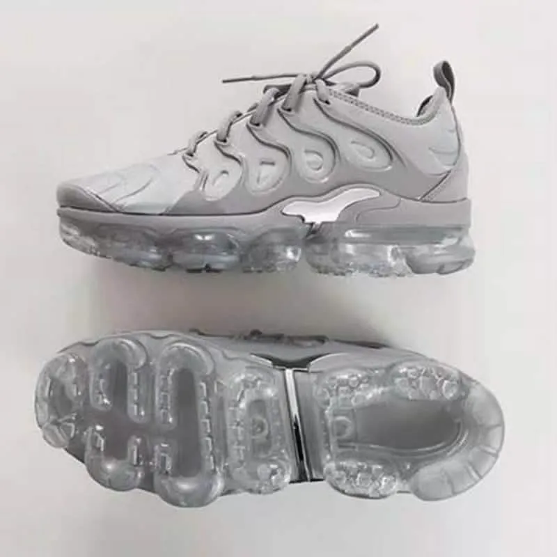 Chic Women's Summer Vulcanized Sneakers - Fashion-Forward Footwear for 2022