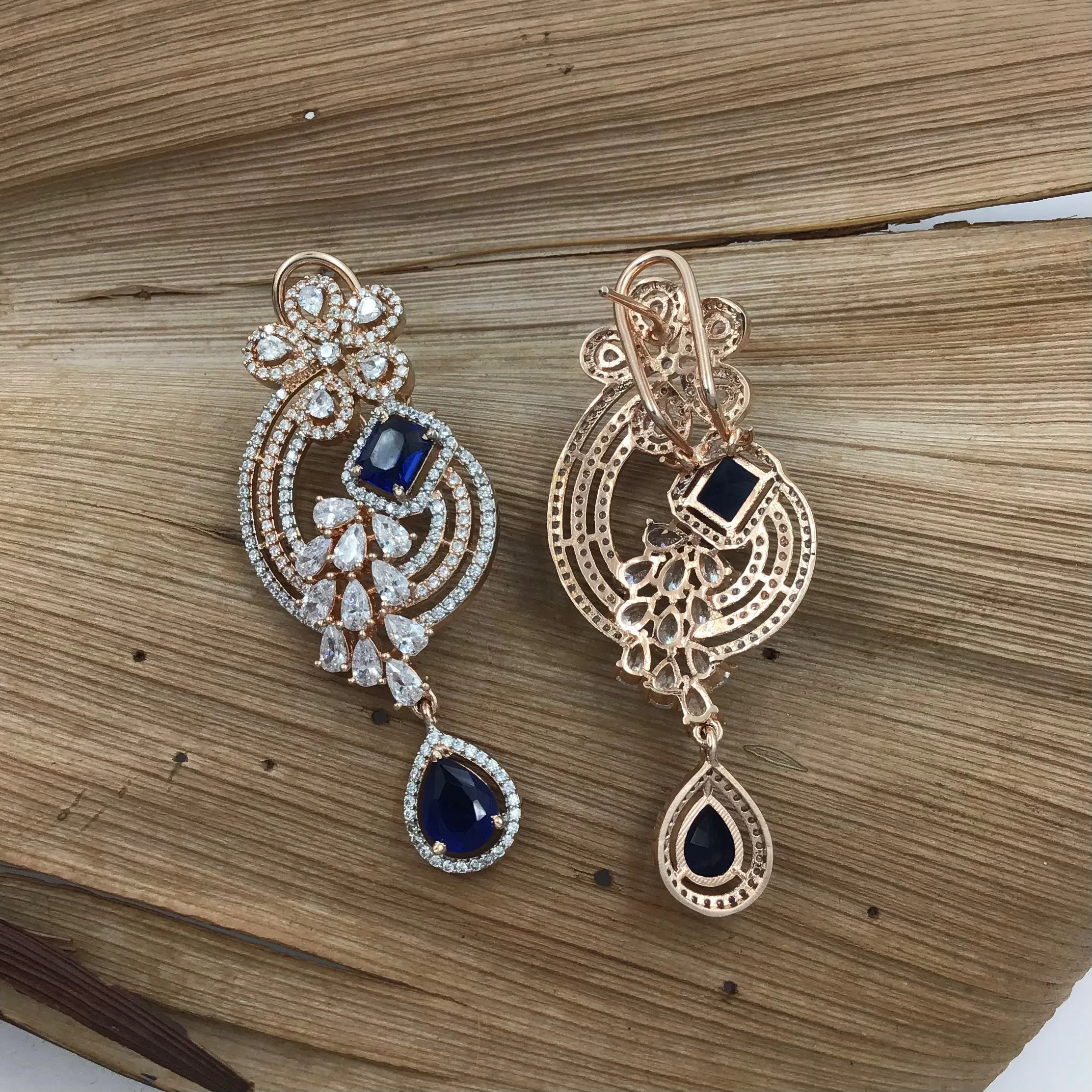 Stylish Zircon/AD Earring 9136-3580
