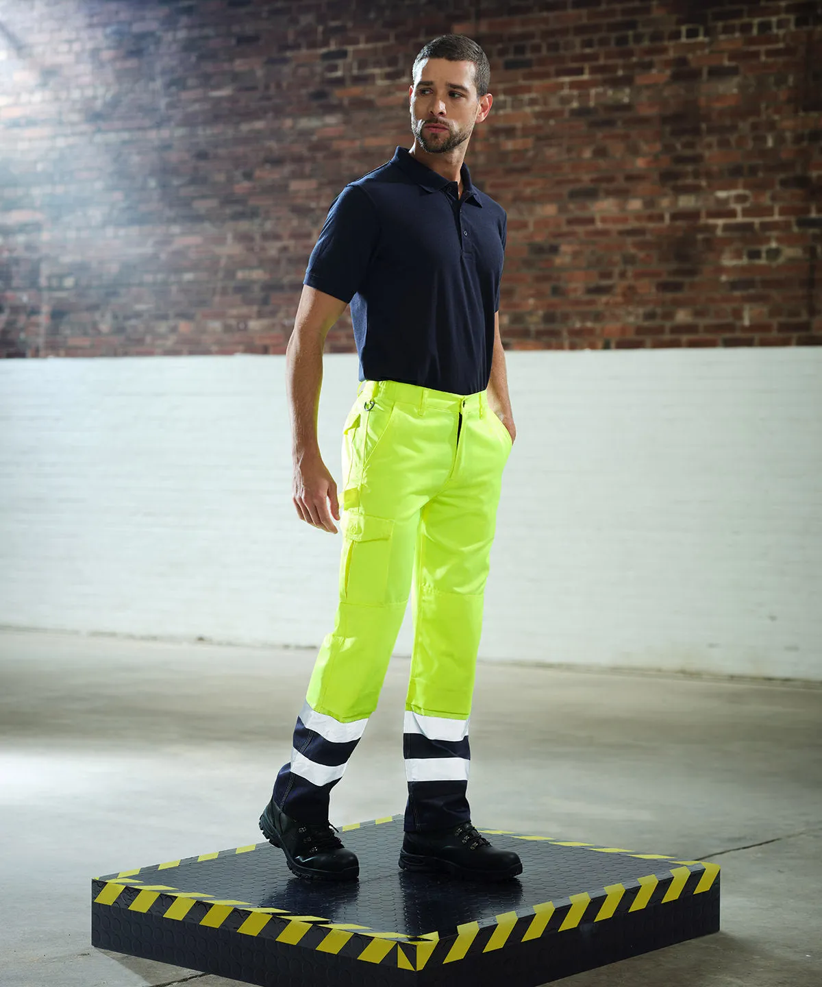 Yellow/Navy - Pro hi-vis cargo trousers